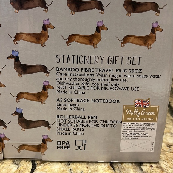 Milly Green Dachshund Christmas Notebook, Pen &  Travel Mug Gift Set -NEW - Picture 2 of 4